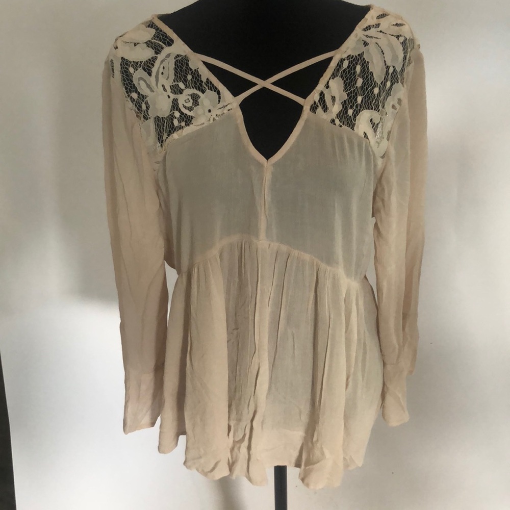 American Eagle Blush Pink blouse